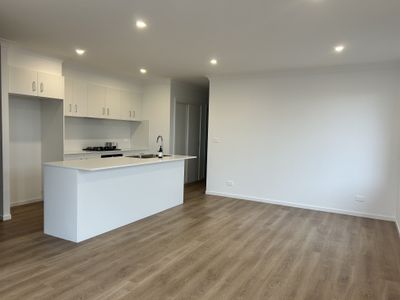32 Sunningdale Avenue, Sussex Inlet