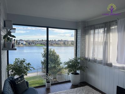 23 Seaview Point, Point Cook