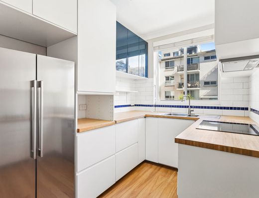 Spacious & Updated Two-Bedroom Apartment with Garage