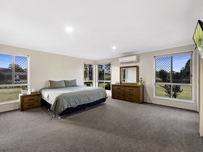 1 Frontier Court, Gowrie Junction