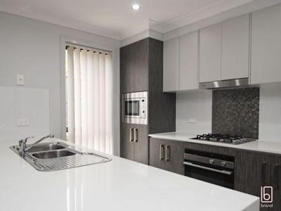 3 / 8 Fielder Street, West Gosford