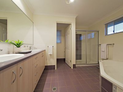 8 Nursery Place, Wakerley