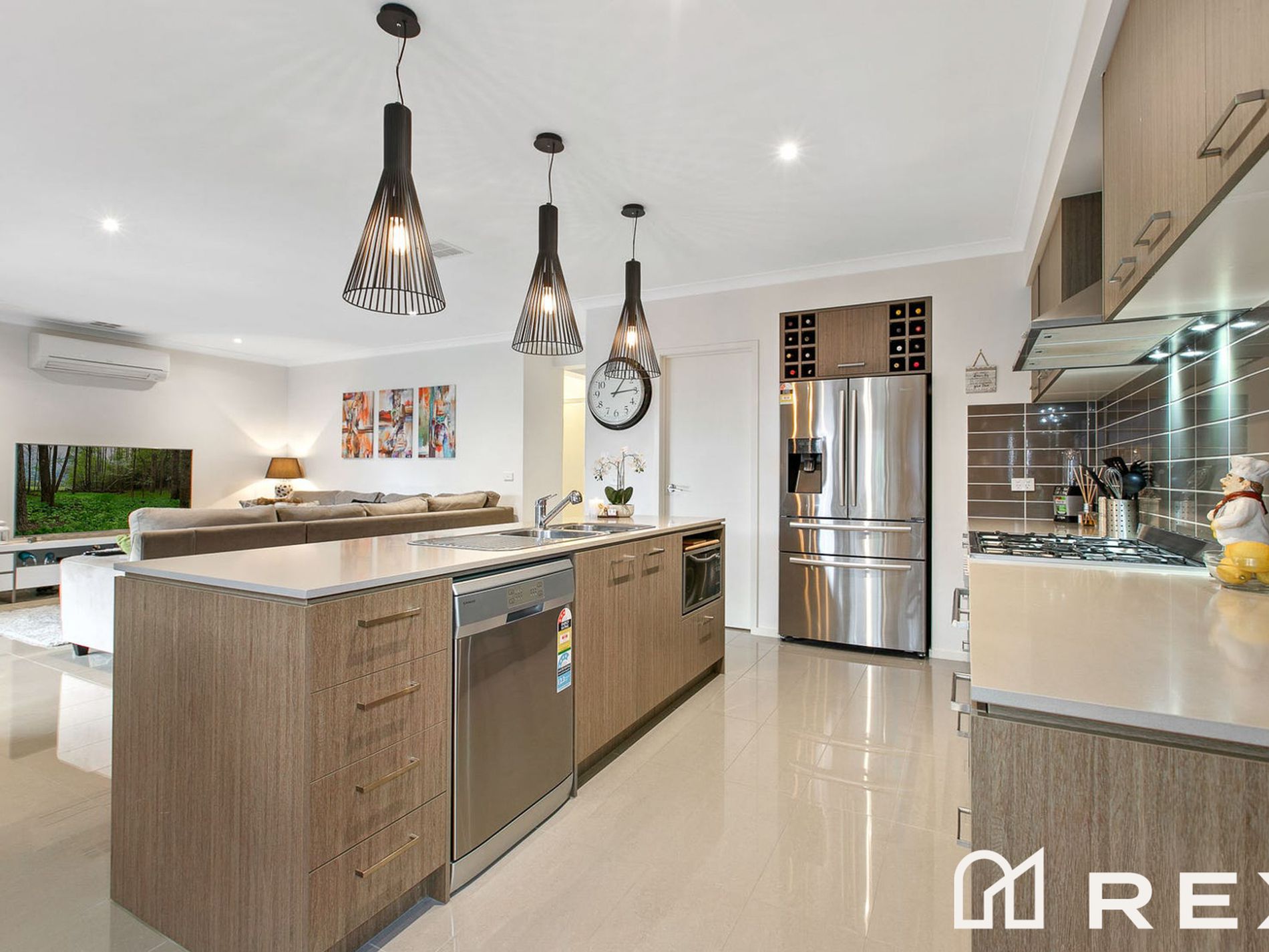 44 Karawarra Circuit, Cranbourne North