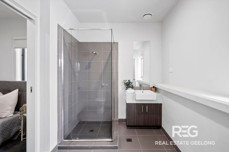 20 / 17-25 Colac Grove, Belmont
