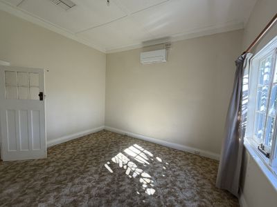 51 Victoria Street, Parkes