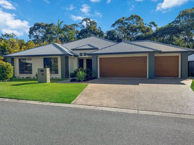 12 Helsal Circuit, Coomera