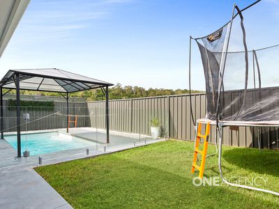 42 Bowral Crescent, Tullimbar