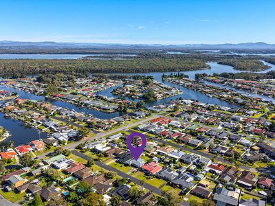 9 Discovery Drive, Forster
