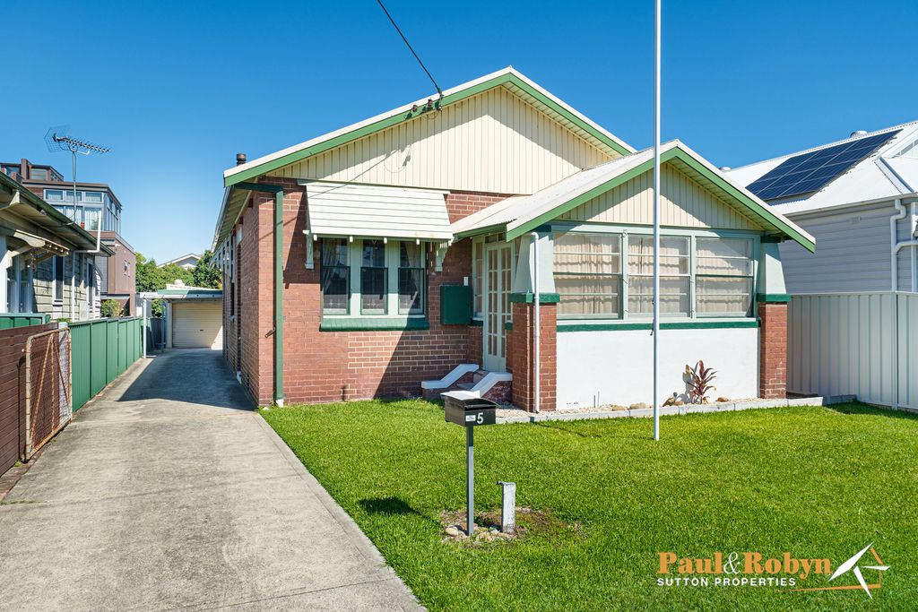 5 Myola Street, Mayfield