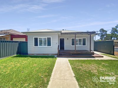 67 North Street, Dubbo