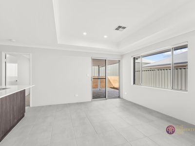 6 Ross Street, Byford