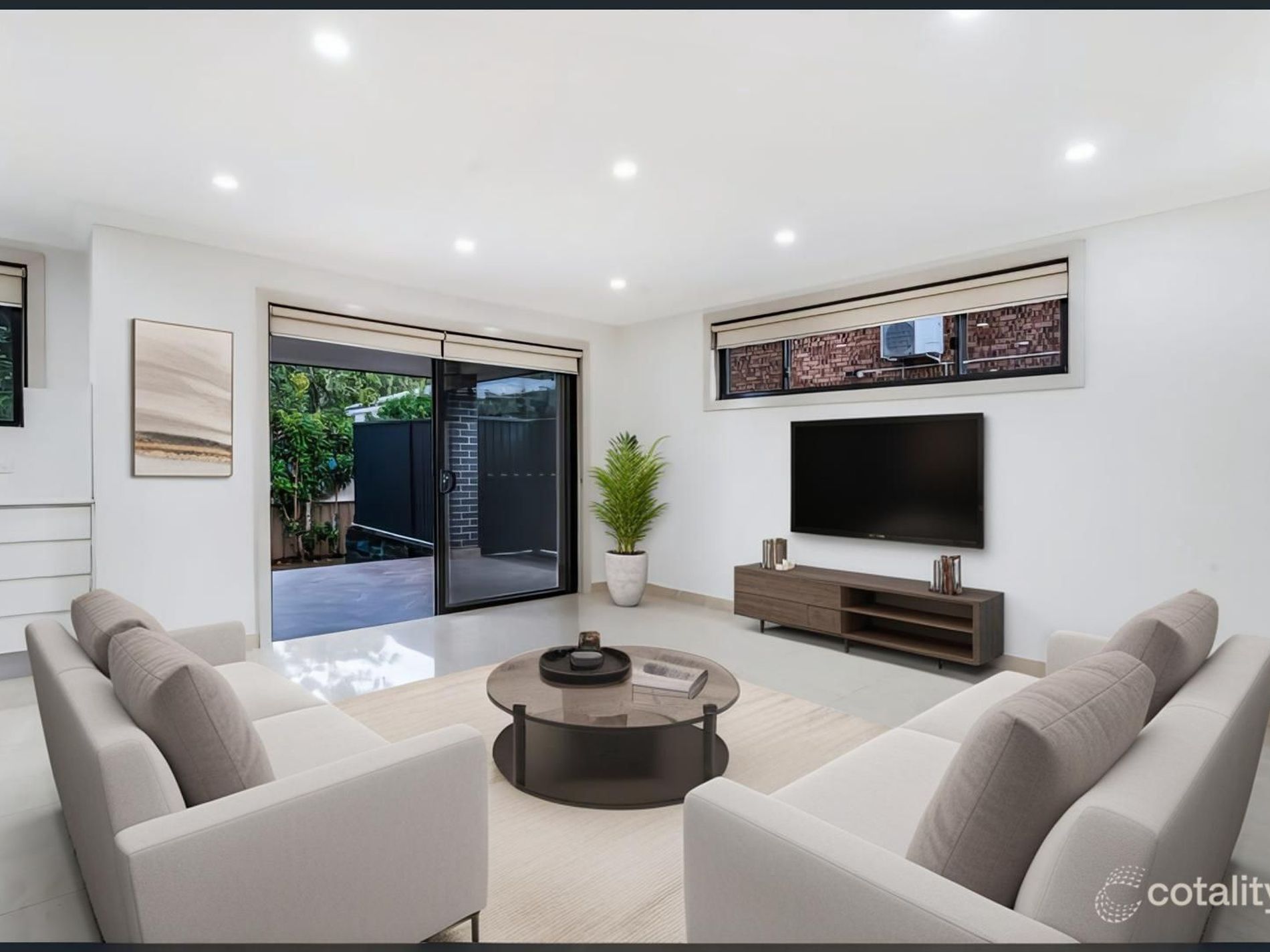 10A Urunga Place, Bossley Park