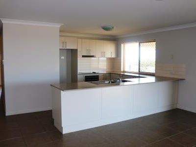 16 Mia Court, Kawungan