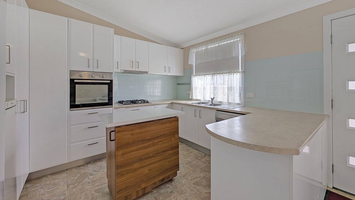 F20 Easts Narooma Village, Narooma