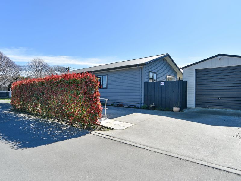 1 / 138 Kerrs Road, Avonside