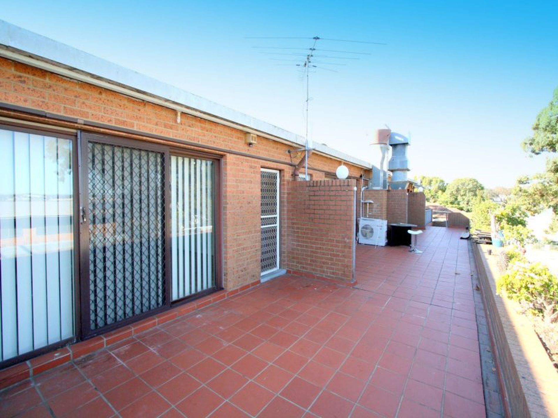 8 / 1 Haig Avenue, Georges Hall