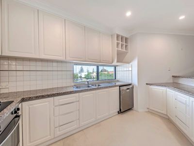4 / 24 Charles Street, South Perth