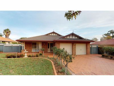 6 Huntingdale Close, Dubbo