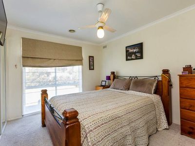65 Kennedy St, Howlong