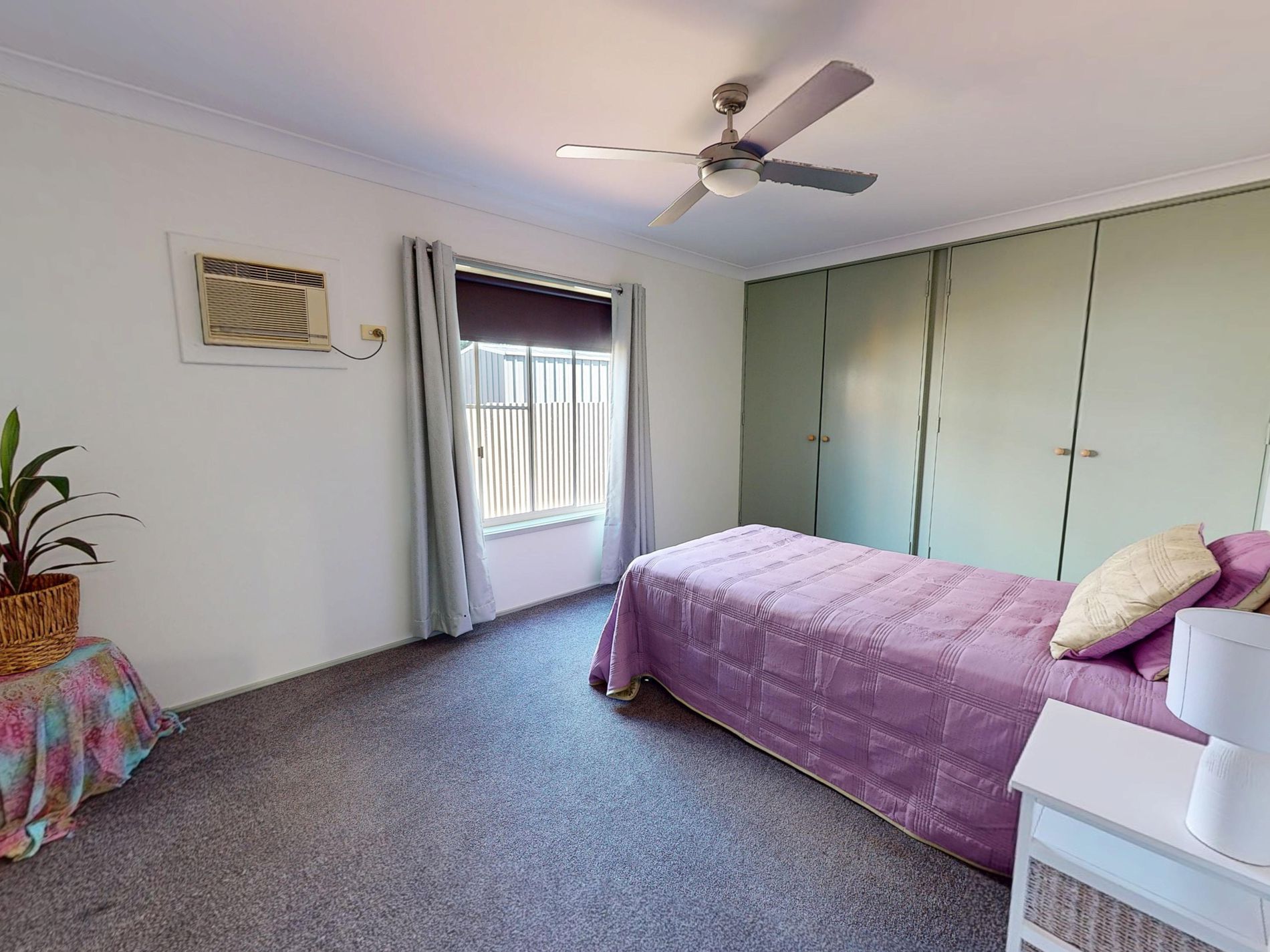 28 Berkley St, Forbes