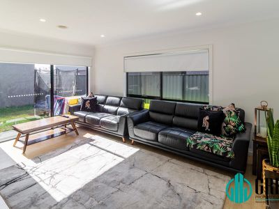 5 Regatta Drive, Craigieburn
