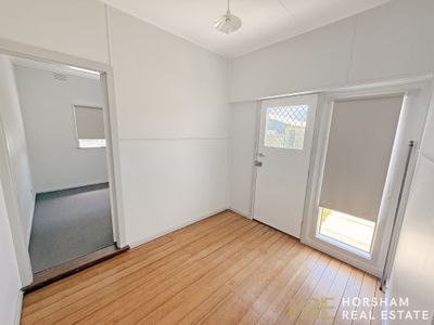 1A Henry Street, Horsham