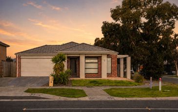 37 Lincoln Avenue, Officer