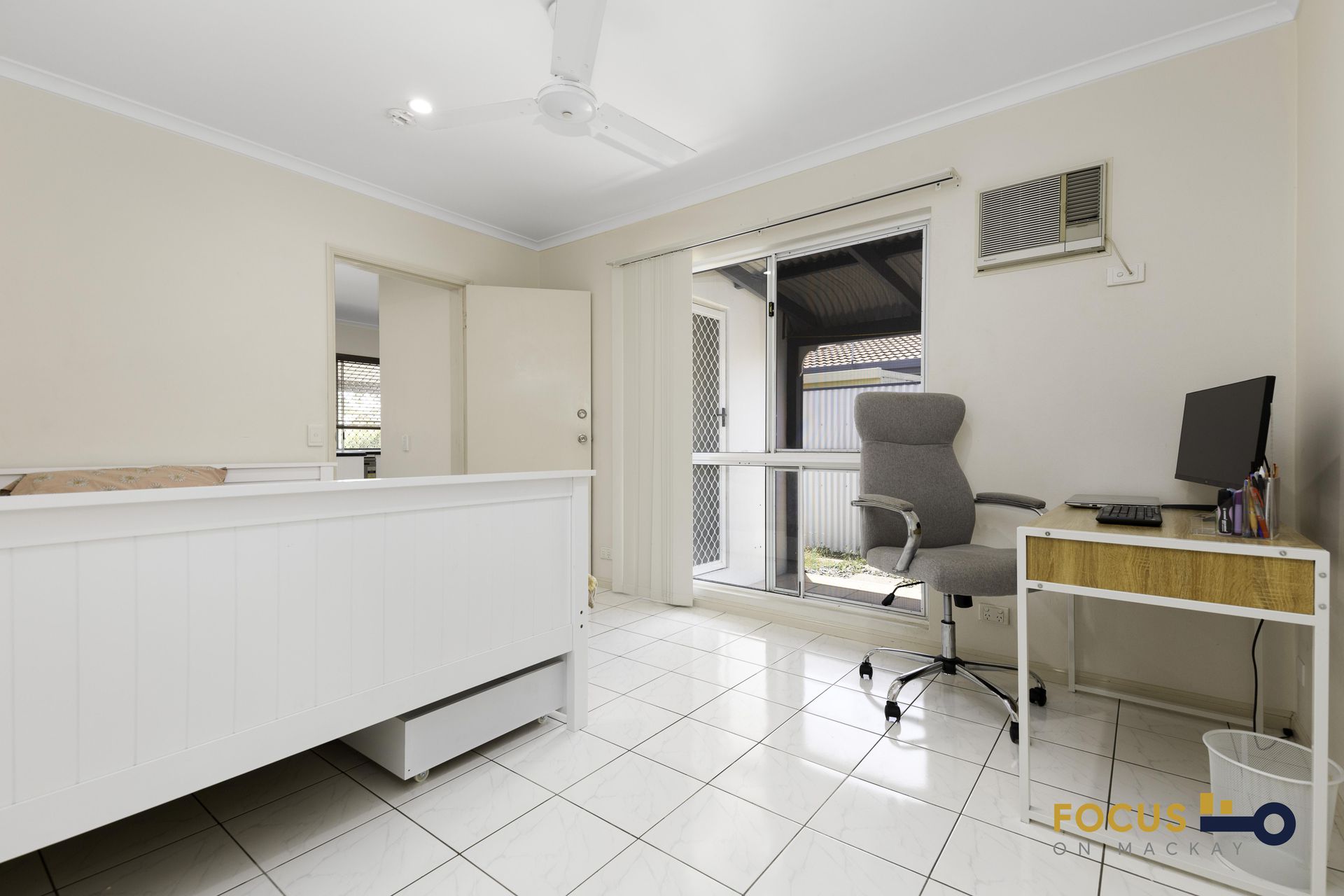 14 Outlook Crescent, Mount Pleasant