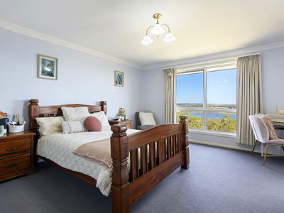 115 Massey Street, Smithton