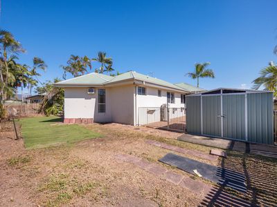 1 Serrata Court, Kirwan