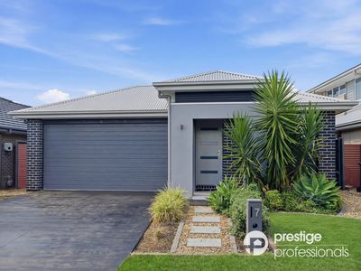 7 Fenner Terrace, Oran Park