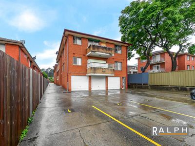 5 / 2 Boorea Avenue, Lakemba