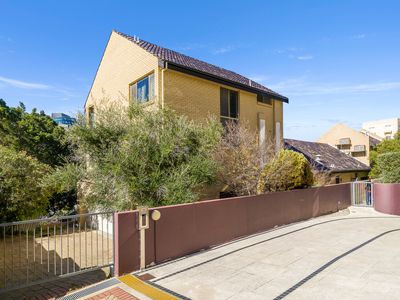 3 / 66 Mount Street, Perth