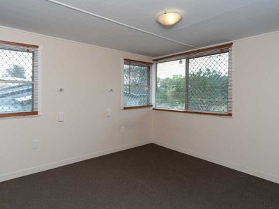 42 Leslie Street, East Ipswich