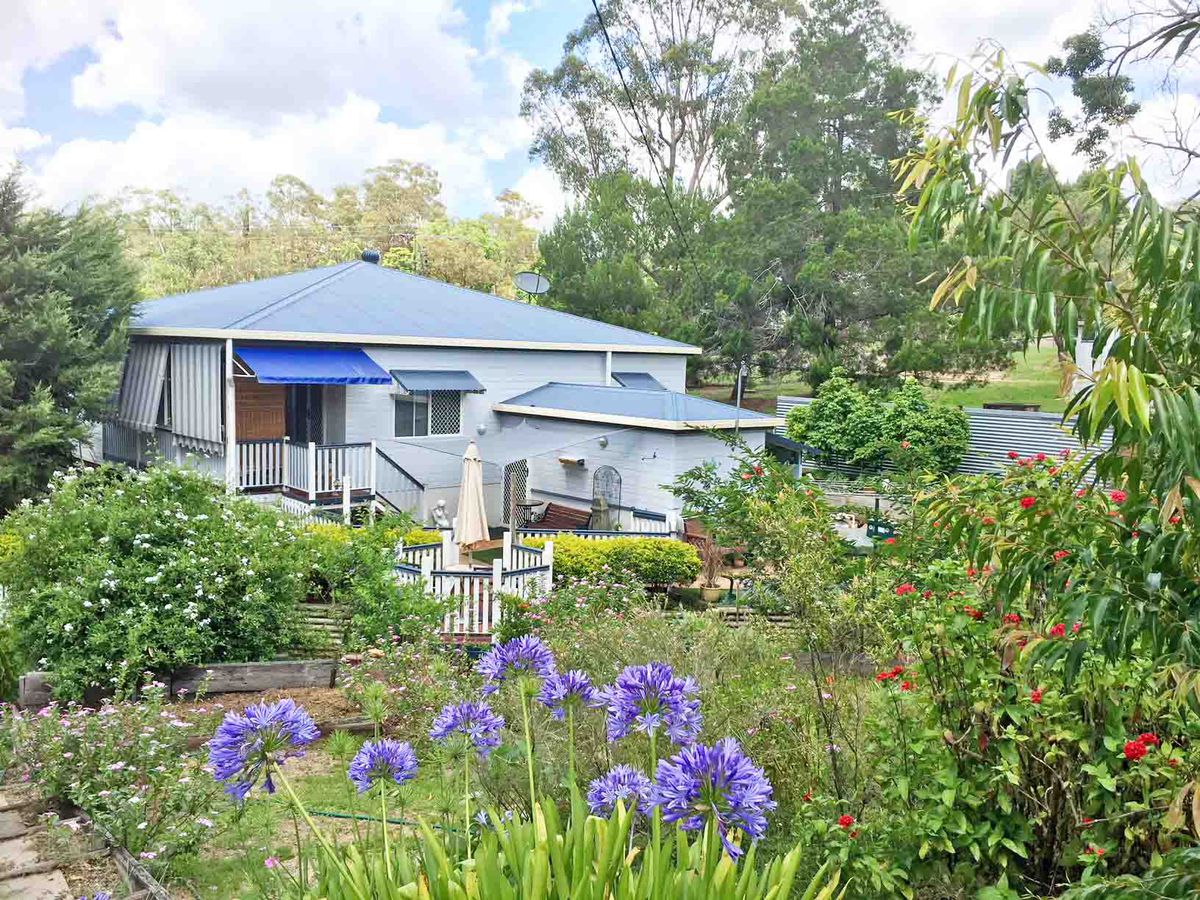 27 Broadway Street, Herberton