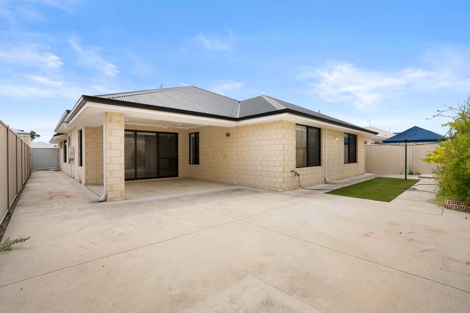 14 Wollomai Rd, Baldivis
