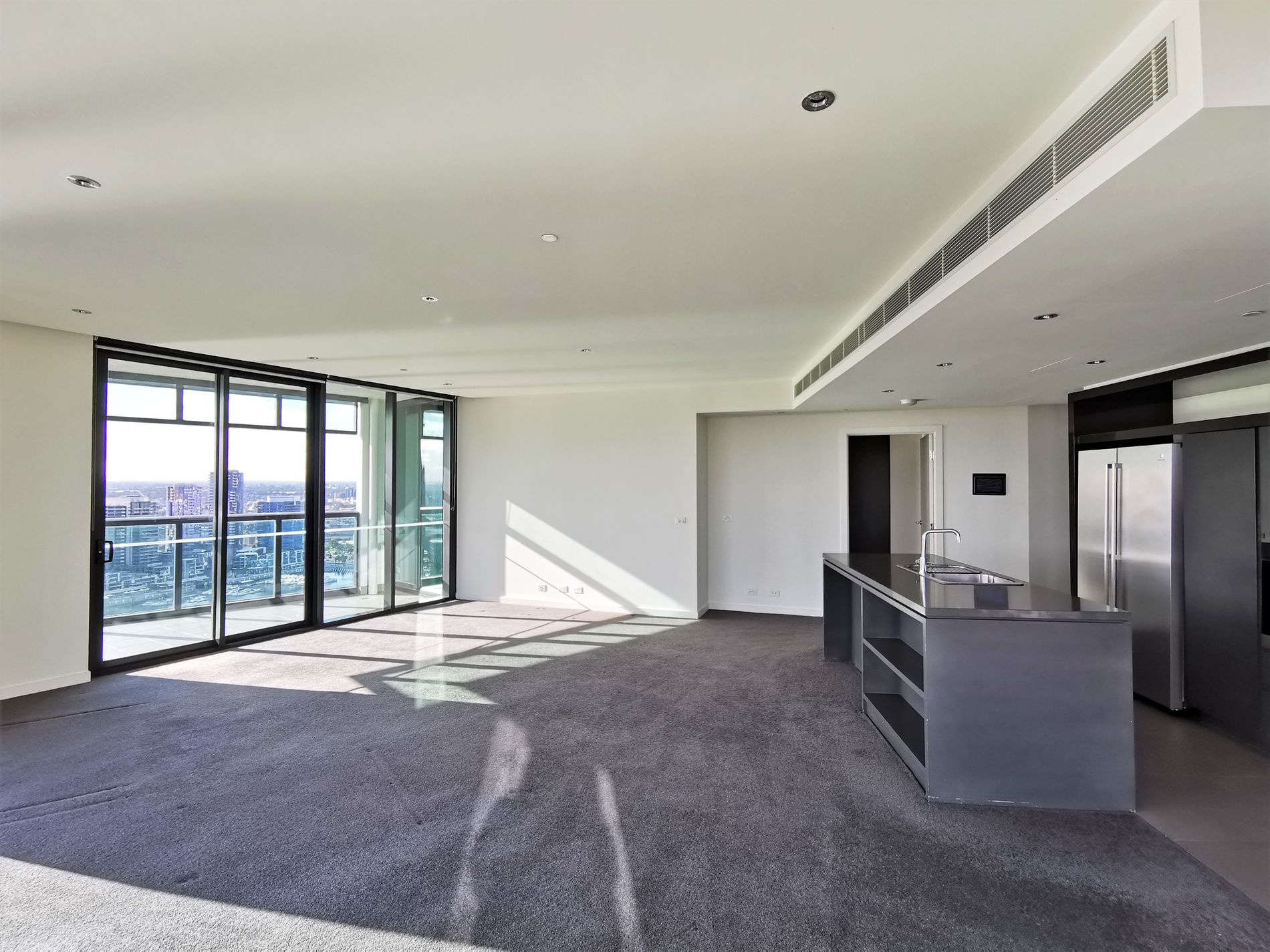 2802 / 9 Waterside Place, Docklands