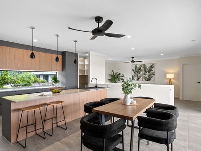 33 Gallery Drive, Mount Sheridan