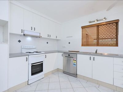 3 Peridot Street, Bayview Heights