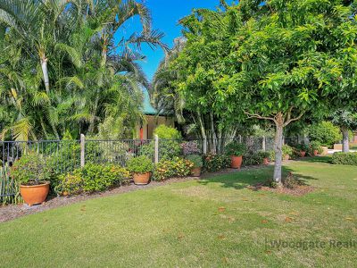 6 Rose Ct, Woodgate