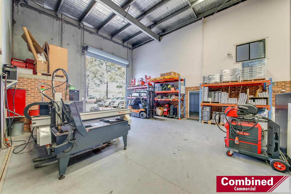 1 / 1 Samantha Place, Smeaton Grange