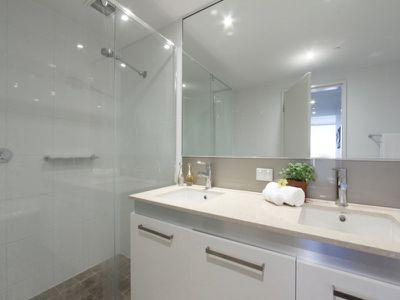 1203 / 30 The Circus, Burswood