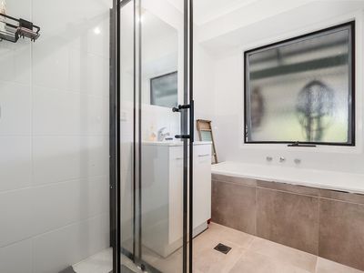 13 Lindisfarne Court, Thurgoona