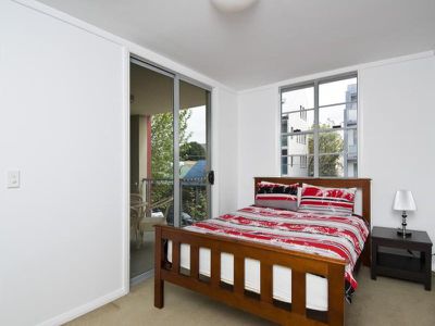 4 / 233 Cope Street, Waterloo