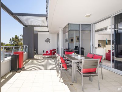 202 / 19 The Circus, Burswood