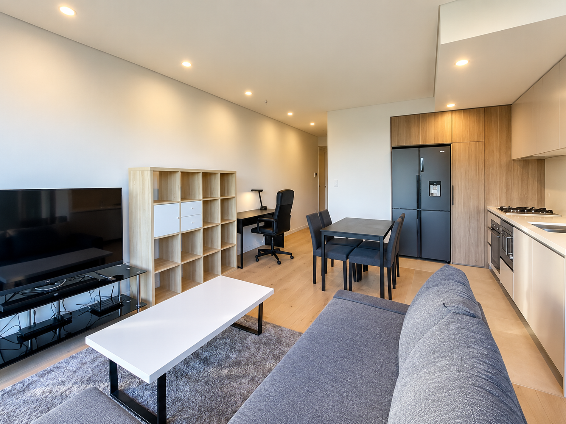 640 / 9 Maple Tree Road, Westmead
