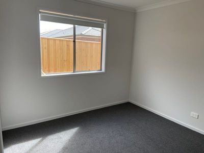 4 Rosebank Road, Thornhill Park