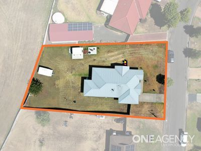 10 Green Crescent, Quirindi