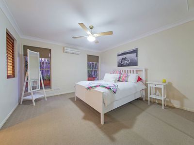 5 Brush Box Place, Wakerley