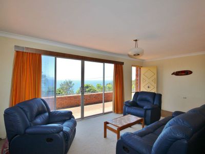 17 Hosies Road, Eden